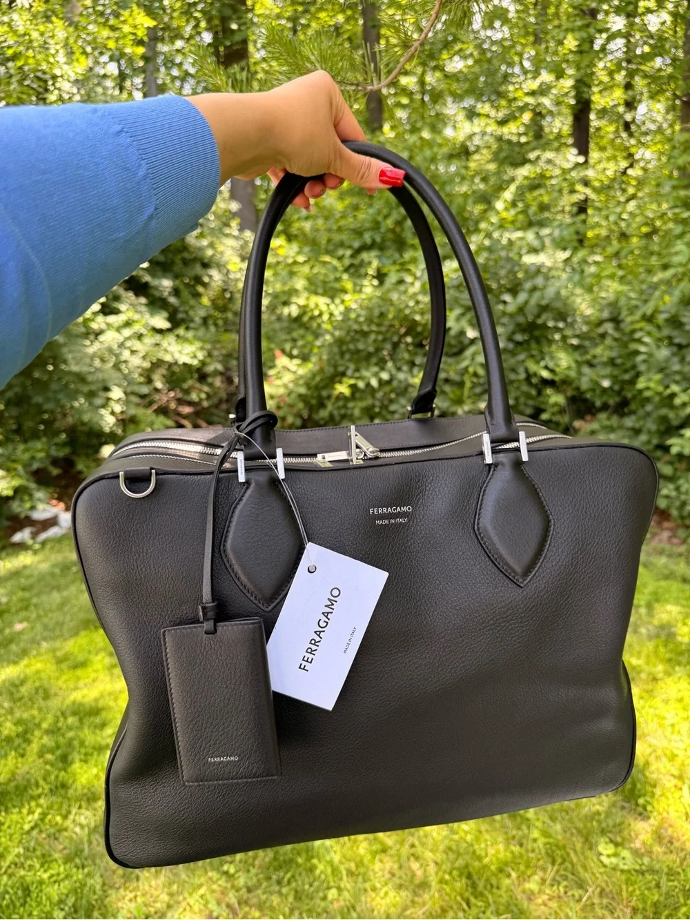 $3300 Ferragamo Star Shaped Leather Tote Briefcase Black Italy STORE DISPLAY